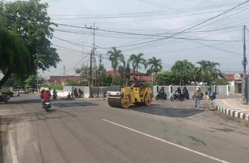 Siaga Mudik 2025, Pemkot Metro Genjot Perbaikan Jalan Utama