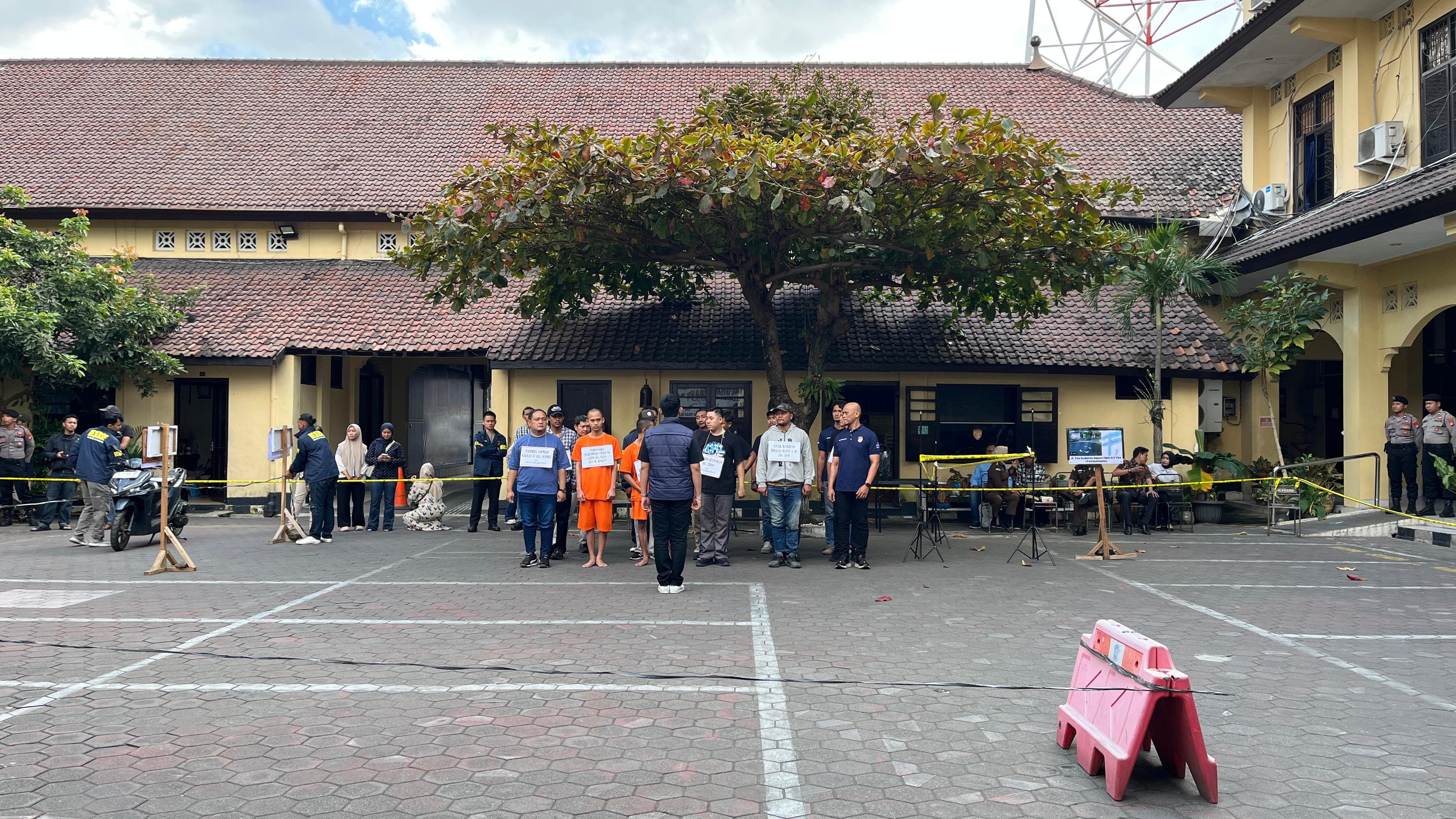 Polisi Gelar 19 Adegan Rekonstruksi Kasus Anak Meninggal di Depan SMAN 3 Yogyakarta