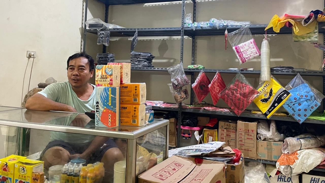 Harga Plastik di Kota Metro Naik Tajam, UMKM dan Pedagang Tertekan