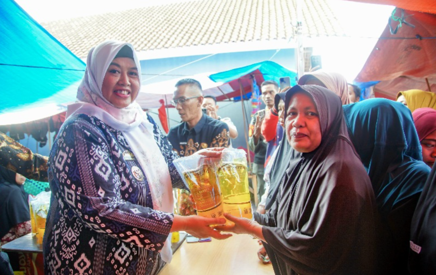 Wabup Umi Laila Buka Penetrasi Pasar di Pringsewu