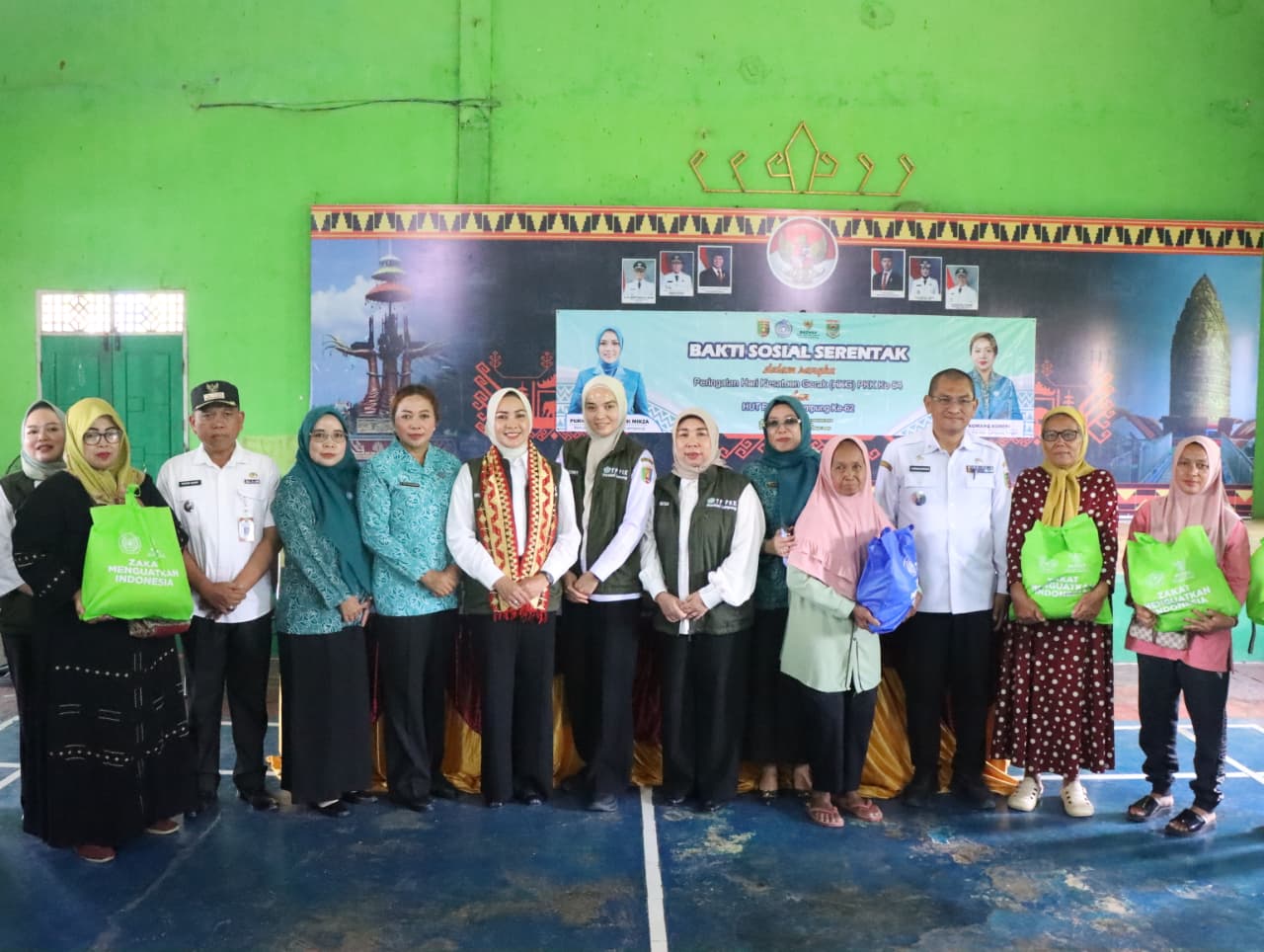 Peringatan HKG PKK ke-54 dan HUT Lampung ke-62, Bakti Sosial Serentak Digelar di Lampung Tengah