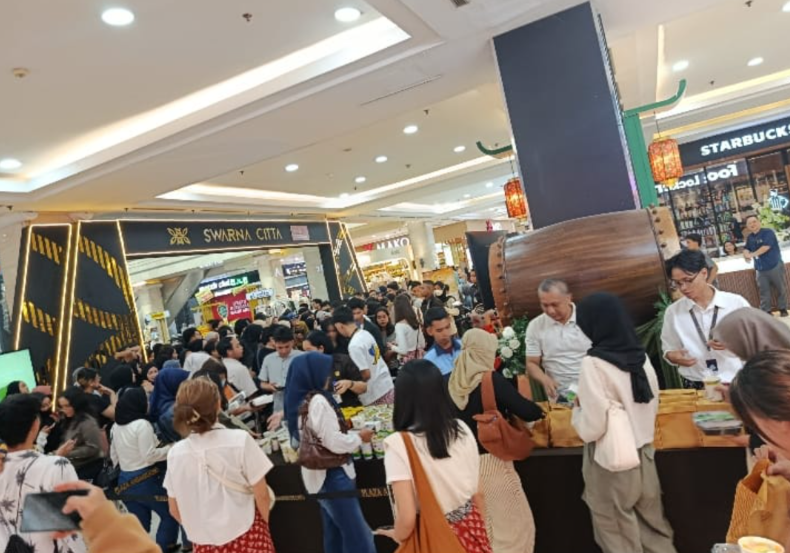 Takjil Corner, Plaza Ambarrukmo Berbagi Kebaikan di Bulan Suci Ramadan