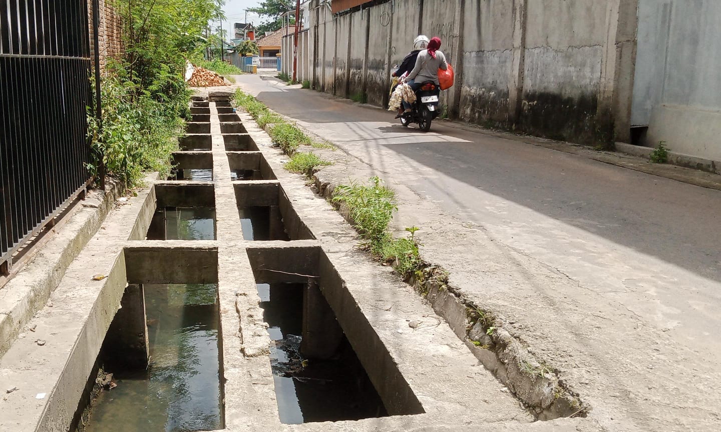 Banjir di Metro Tak Kunjung Usai, Warga Desak Pembongkaran Drainase Bermasalah