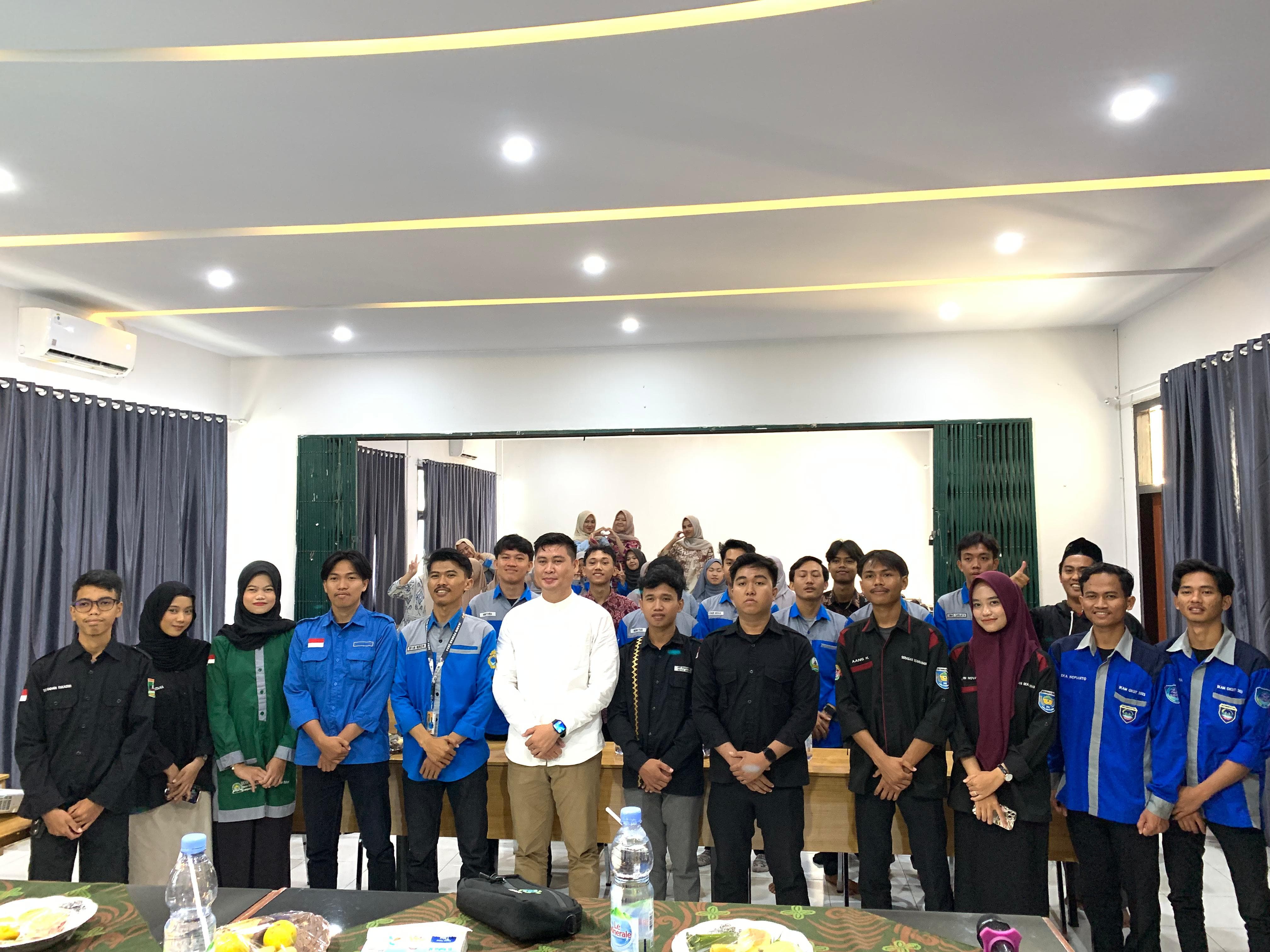 Mubes IKAMM PESBAR 2025: Siapkan Generasi Muda Andal untuk Pesisir Barat