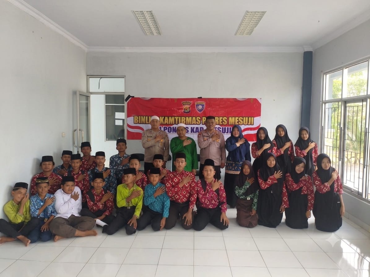 Polres Mesuji Edukasi Santri Ponpes Al-Ghazali Soal Asusila, Bullying, dan Pelanggaran Hukum
