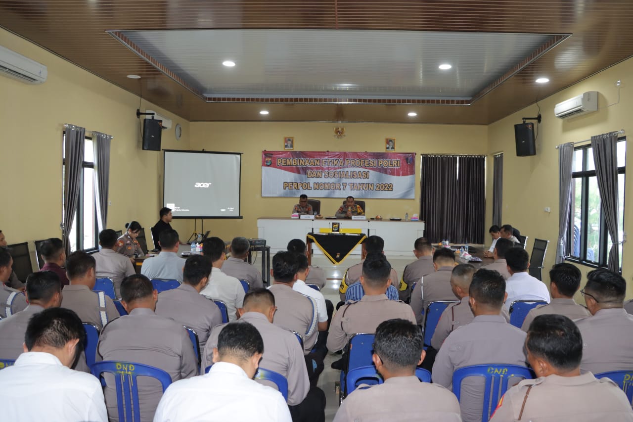 Propam Polda Lampung Tekankan Kepatuhan Kode Etik bagi Anggota Polri di Pringsewu