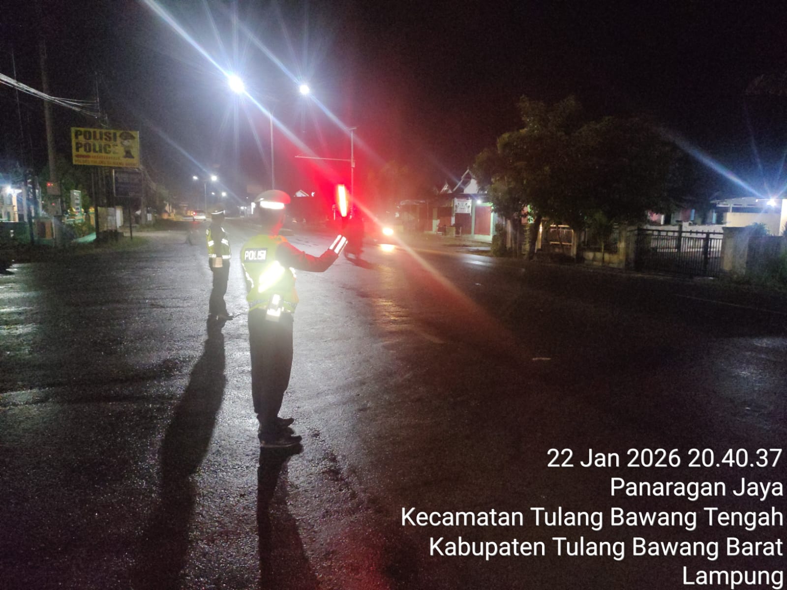 Satlantas Polres Tubaba Tingkatkan Pengamanan Jalan Lewat Patroli Blue Light