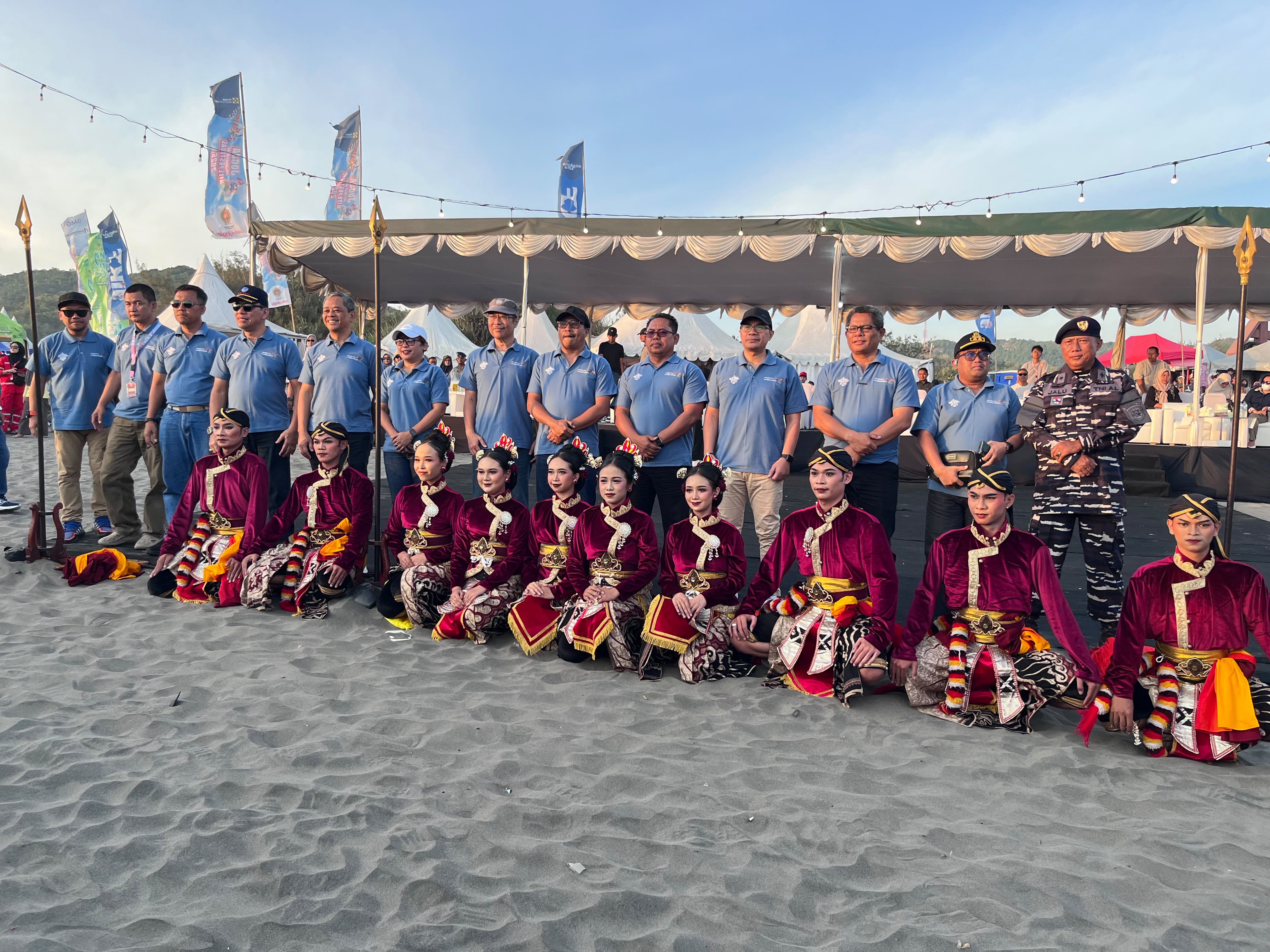 Peserta 17 Negara Ramaikan Jogja International Kite Festival 2026 di Parangkusumo