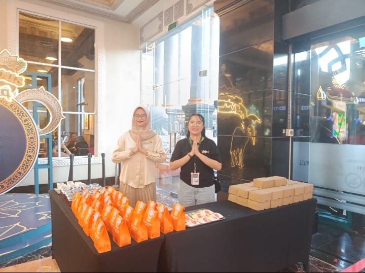 Semarak Ramadan, Jogja City Mall Bagikan Takjil Gratis untuk Pengunjung