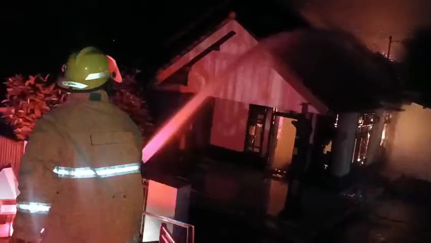 Korsleting MCB Diduga Jadi Pemicu Kebakaran di Mulyojati