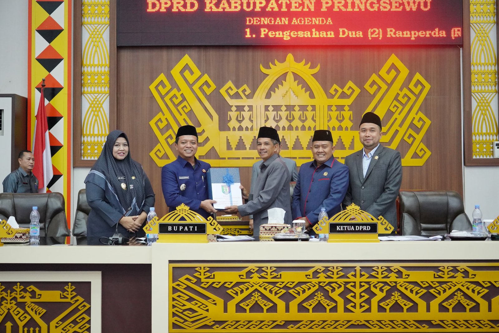 Pringsewu Sahkan Perda Pekon Baru dan RPJMD, Bahas Ranperda Perumdam