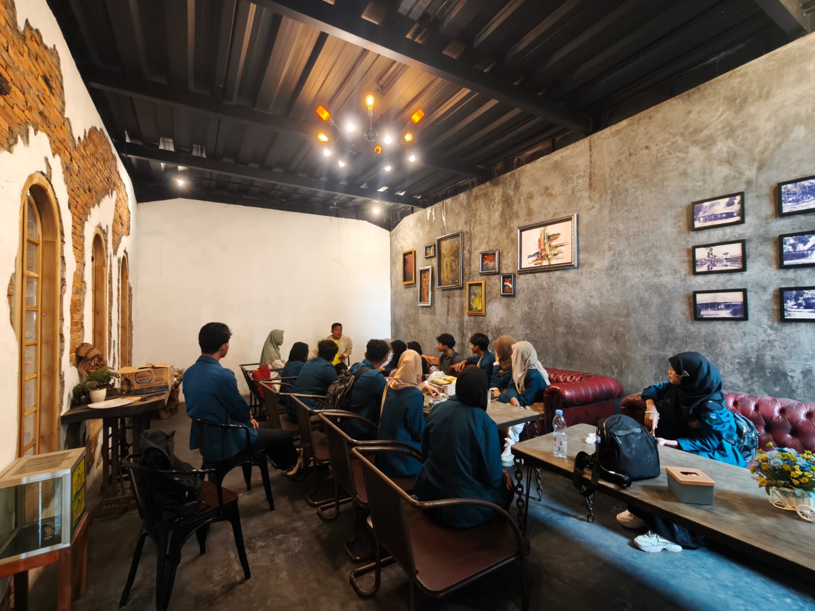 Belajar Jadi Jurnalis, Mahasiswa UM Metro Kunjungi Radar Metro