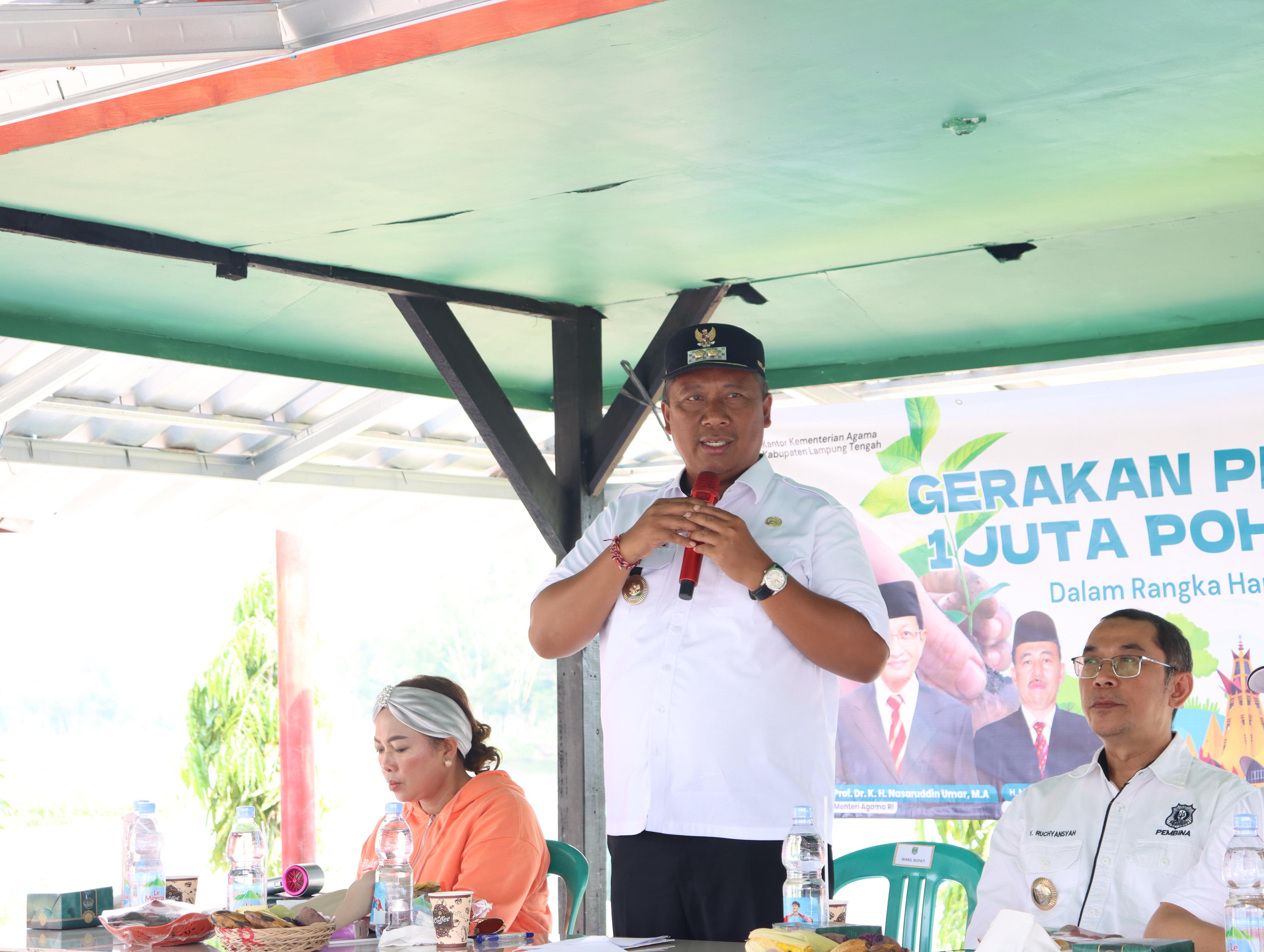 Wakil Bupati Komang Koheri Hadiri Aksi Tanam 1 Juta Pohon di Lampung Tengah