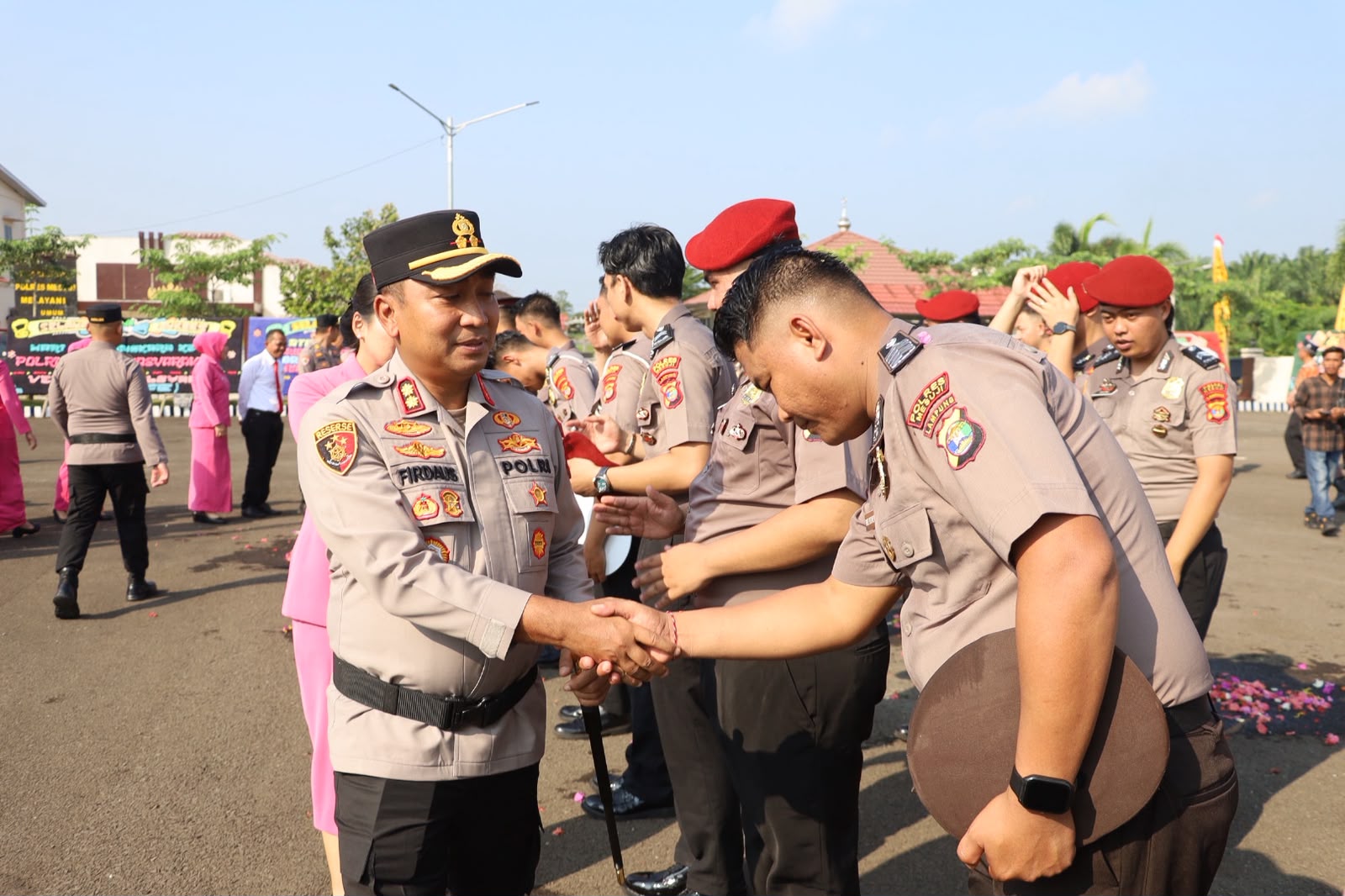 Kapolres Mesuji Pimpin Upacara Kenaikan Pangkat Periode 1 Juli 2026 untuk 21 Personil