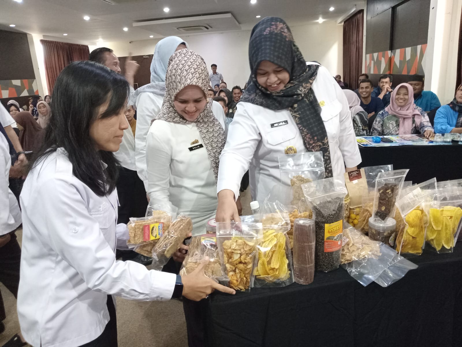 Tingkatkan Mutu dan Higienitas, Pemkab Pringsewu Gelar Bimtek Keamanan Pangan IRTP