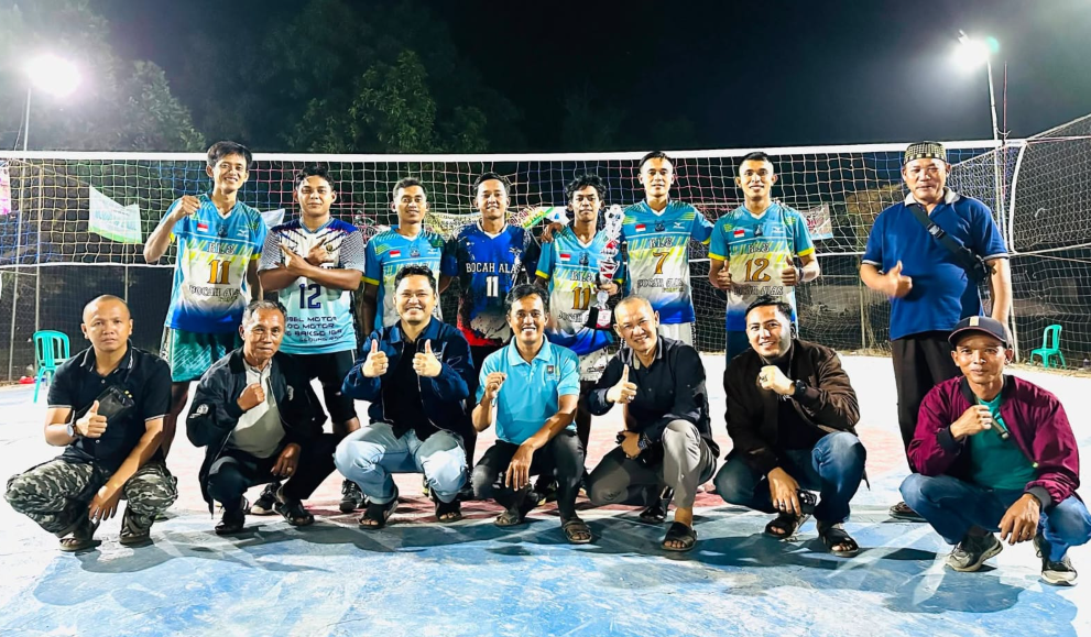 Meriahkan HUT RI ke-81 dan HUT Desa Tirtalaga, Turnamen Voli Antar Desa Lahirkan Tiga Tim Terbaik