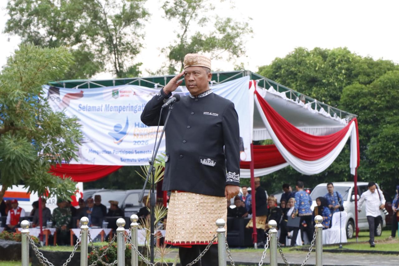 Peringati Hardiknas dan Harkitnas 2026, Plt Bupati I Komang Koheri Dorong Penguatan SDM Unggul