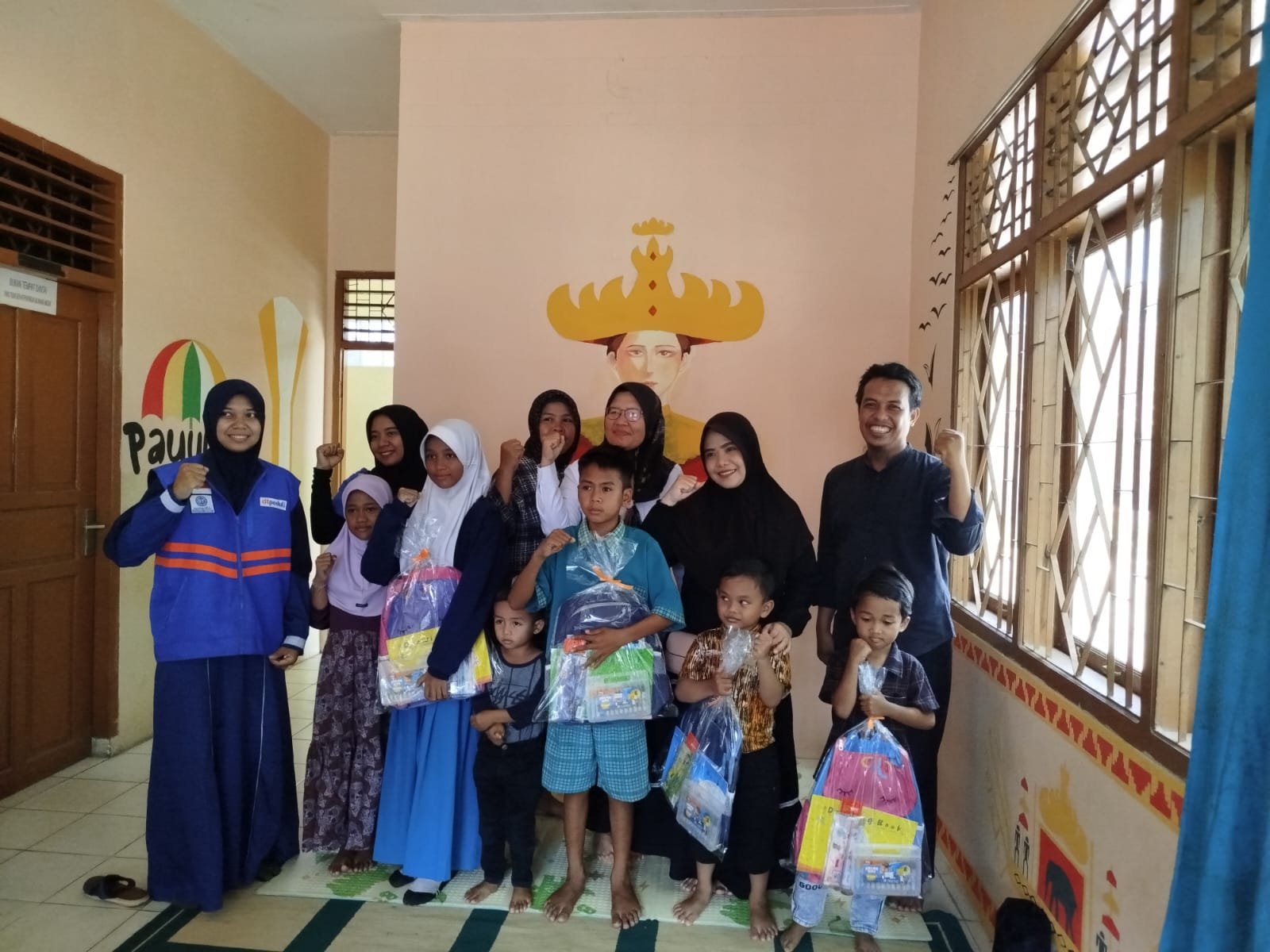 Empat Pemustaka Terpilih Terima Beasiswa dari Perpustakaan Cahaya Ilmu Ganjar Asri