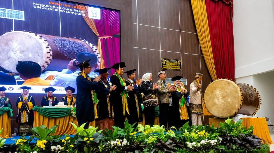 Menteri Agama Hadiri Pengukuhan Lima Guru Besar UIN Jurai Siwo Lampung