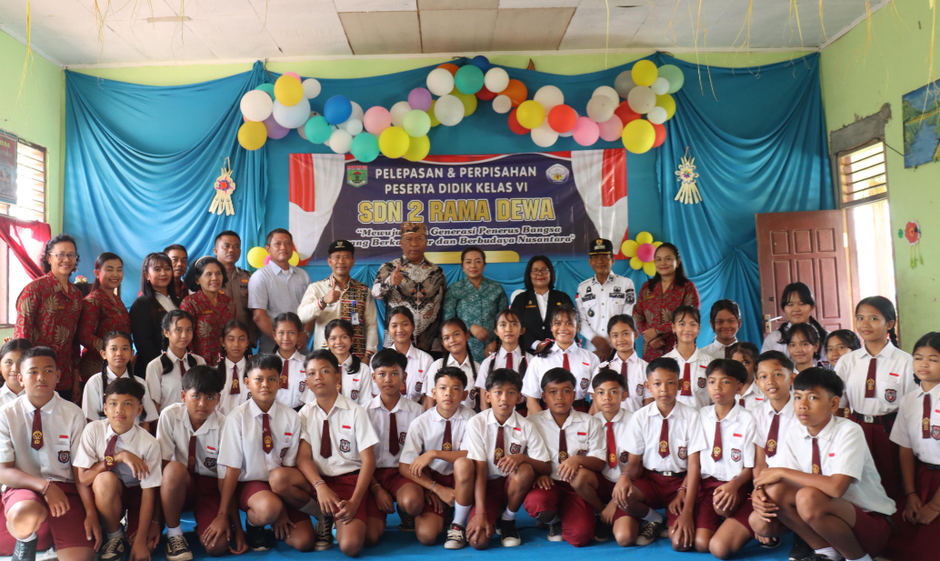 Hadiri Perpisahan SDN 2 Rama Dewa, Wabup I Komang Koheri Sampaikan Pesan untuk Guru dan Siswa