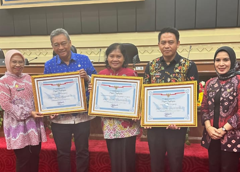 Tiga Instansi Kabupaten Pringsewu Diganjar Penghargaan dari KemenPAN-RB