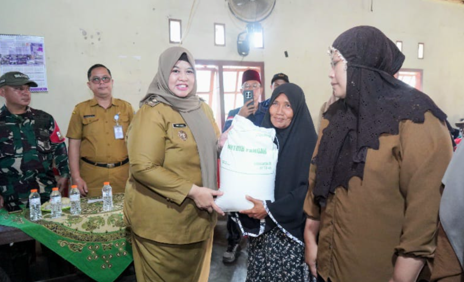 Pemkab Pringsewu Salurkan Bantuan Beras Tahap II, Total 1.651 Ton untuk 55.048 Penerima