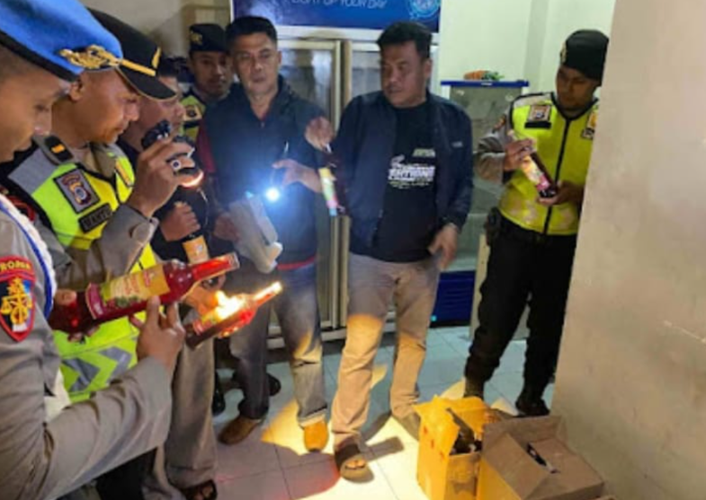 Operasi KRYD Polres Bantul Sita Puluhan Botol Minuman Keras dari Penjual Ilegal