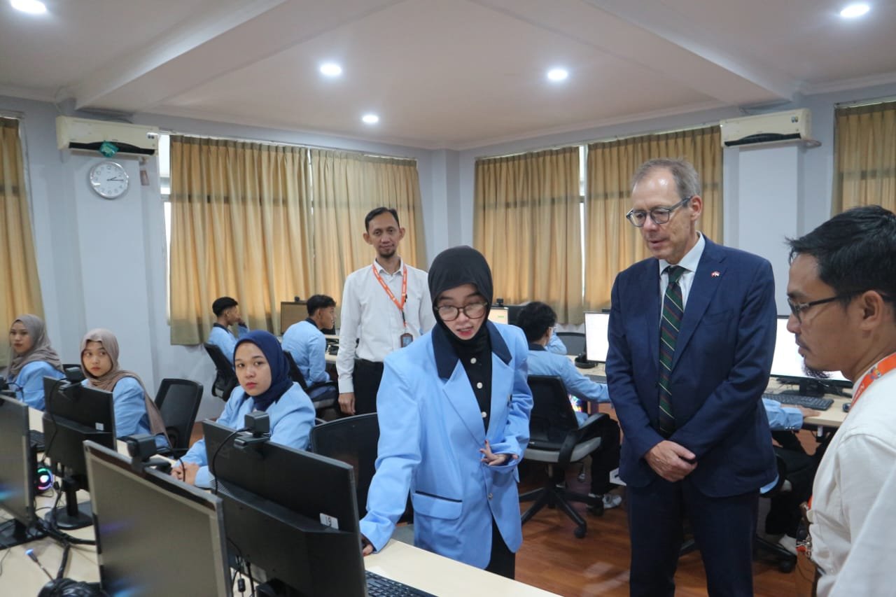 UBL Jadi Mitra Strategis IFC, Duta Besar Swiss Apresiasi Integrasi EDGE dalam Kurikulum