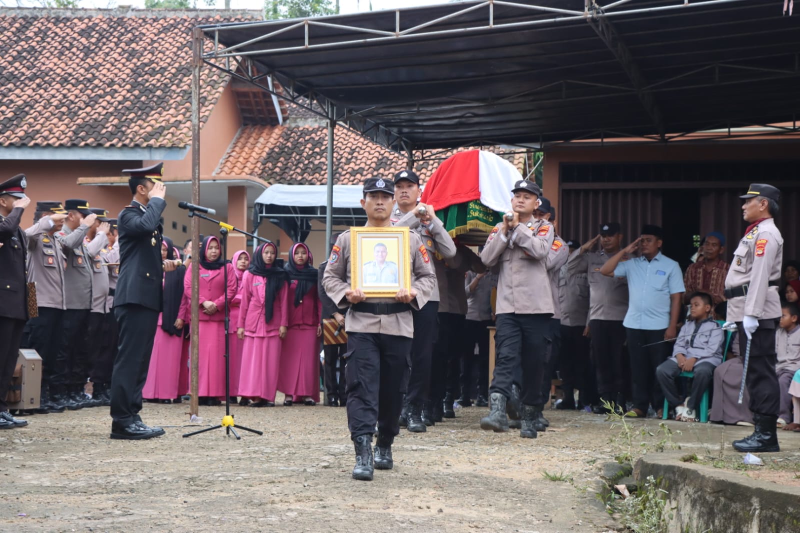Polres Pringsewu Kehilangan Anggota Terbaik, Aipda Triyoto Tutup Usia