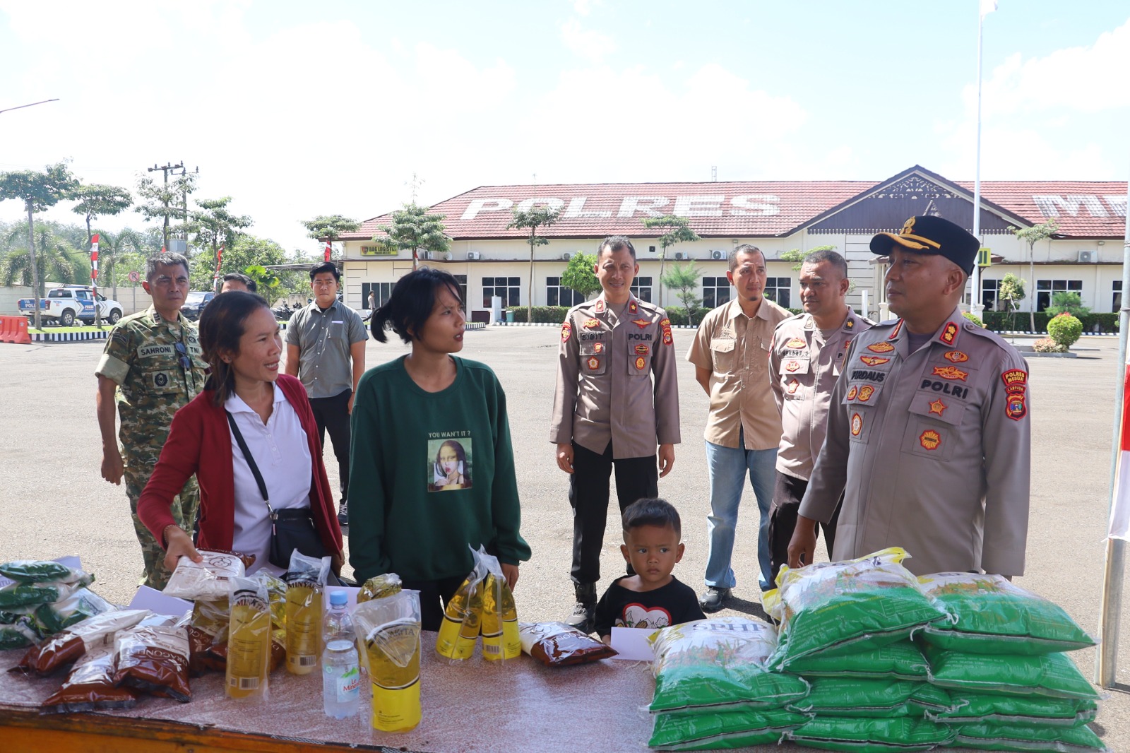 Peringati Hari Bhayangkara 2026, Polres Mesuji Dekatkan Diri Lewat Aksi Sosial
