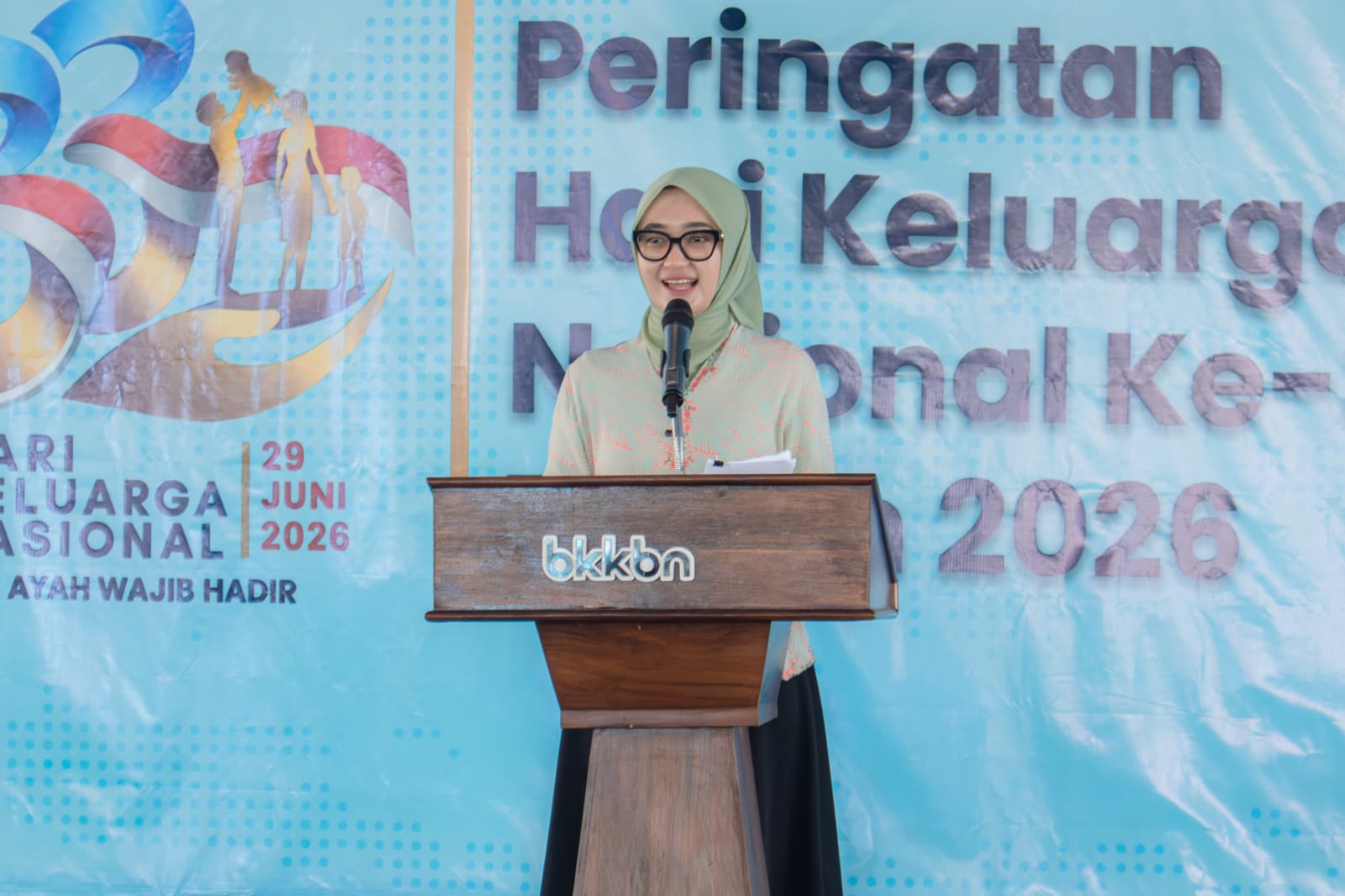 Peringati Harganas ke-33, Wagub Jihan Tekankan Pentingnya Peran Ayah dalam Keluarga
