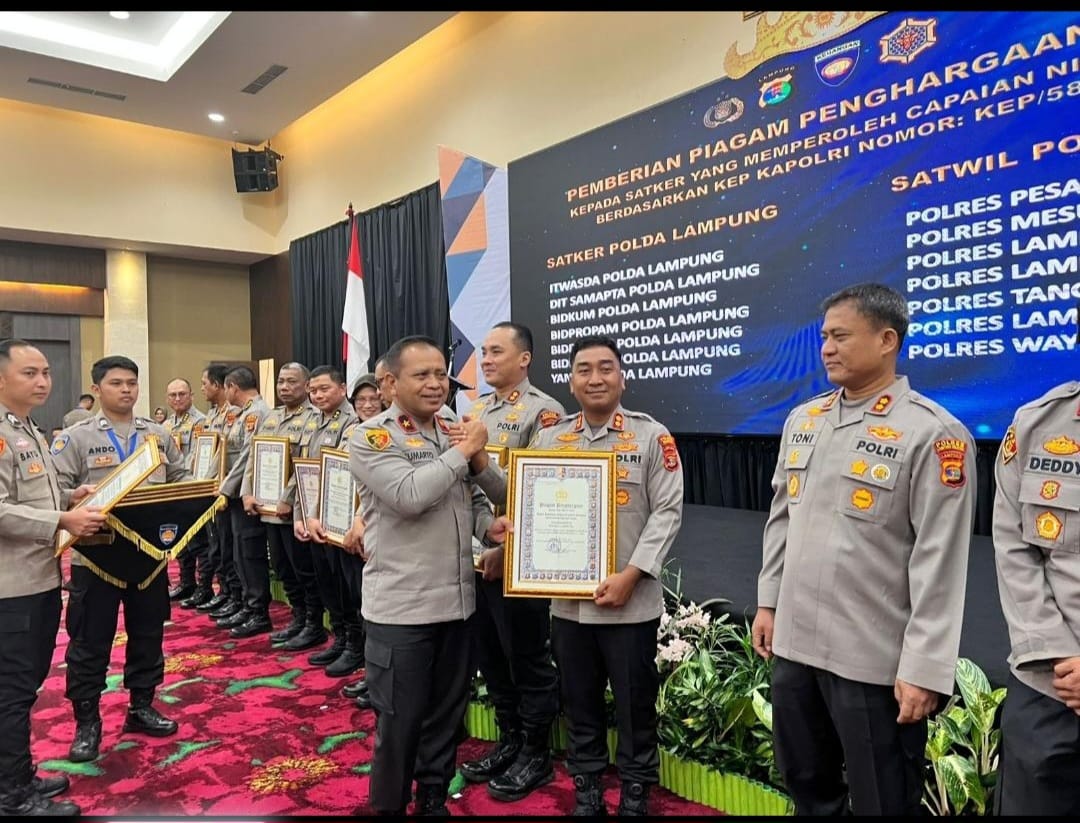 Kapolres Mesuji Terima Dua Penghargaan Polri Atas Capaian IKPA Sempurna TA 2025
