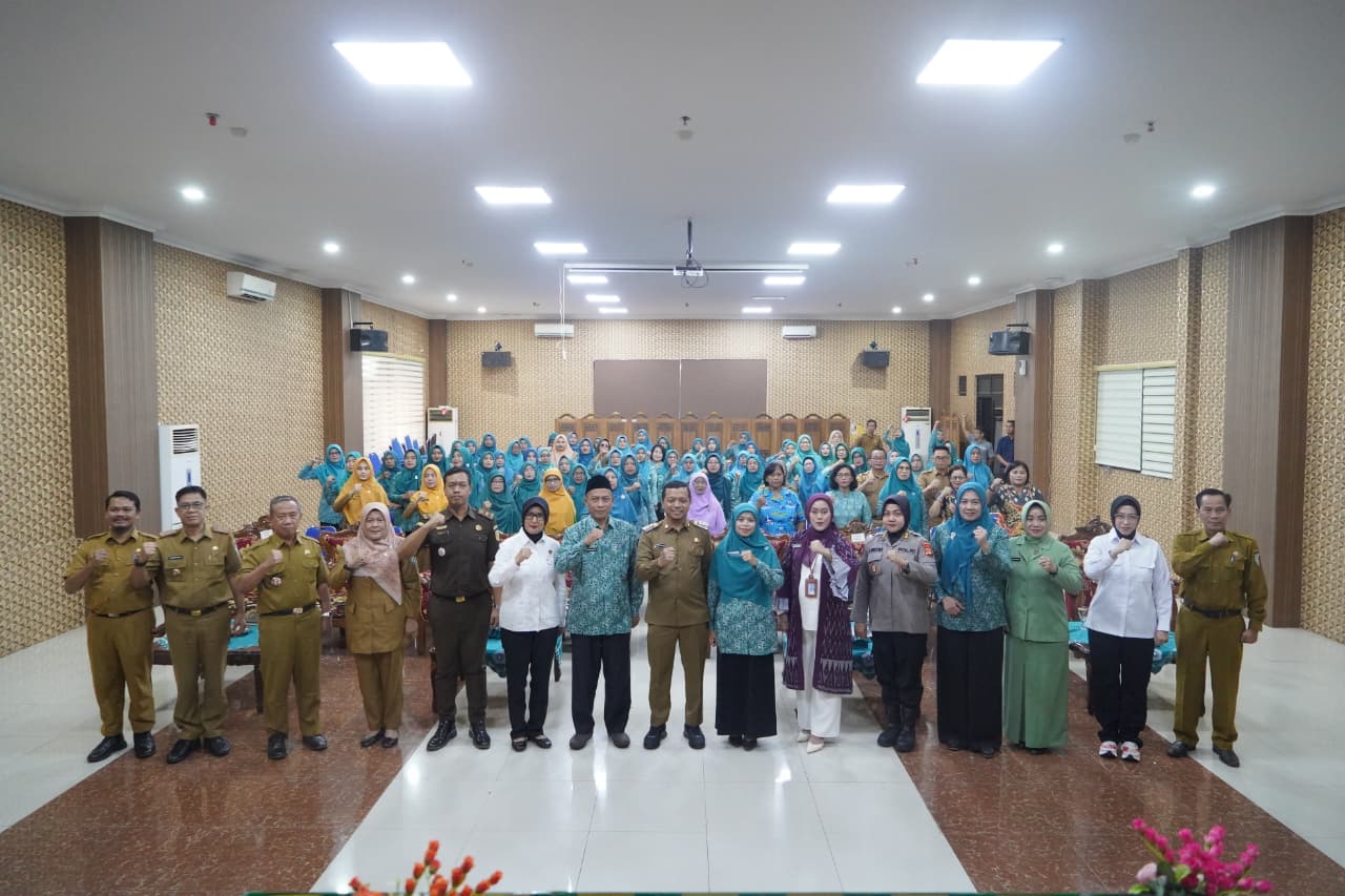 Sosialisasi Rise and Speak: Edukasi Perempuan Pringsewu tentang Kekerasan dan Bahaya Narkoba