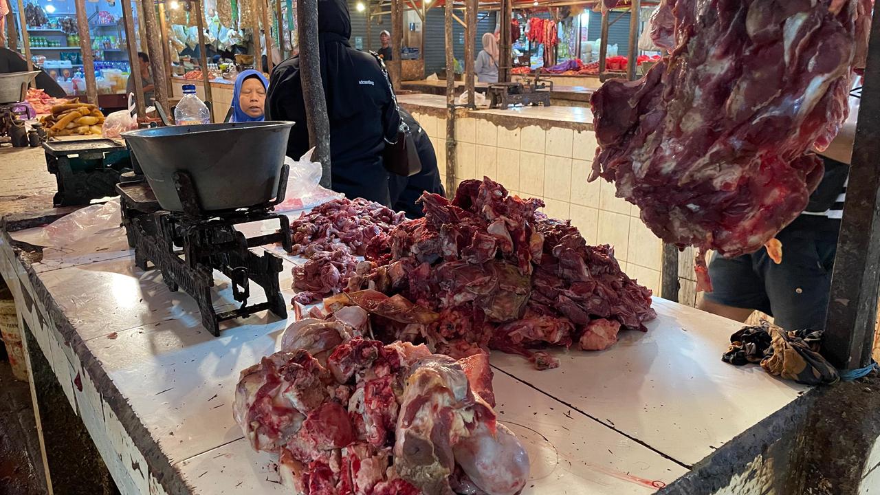 Pasca Lebaran, Harga Daging Sapi di Metro Merangkak Naik