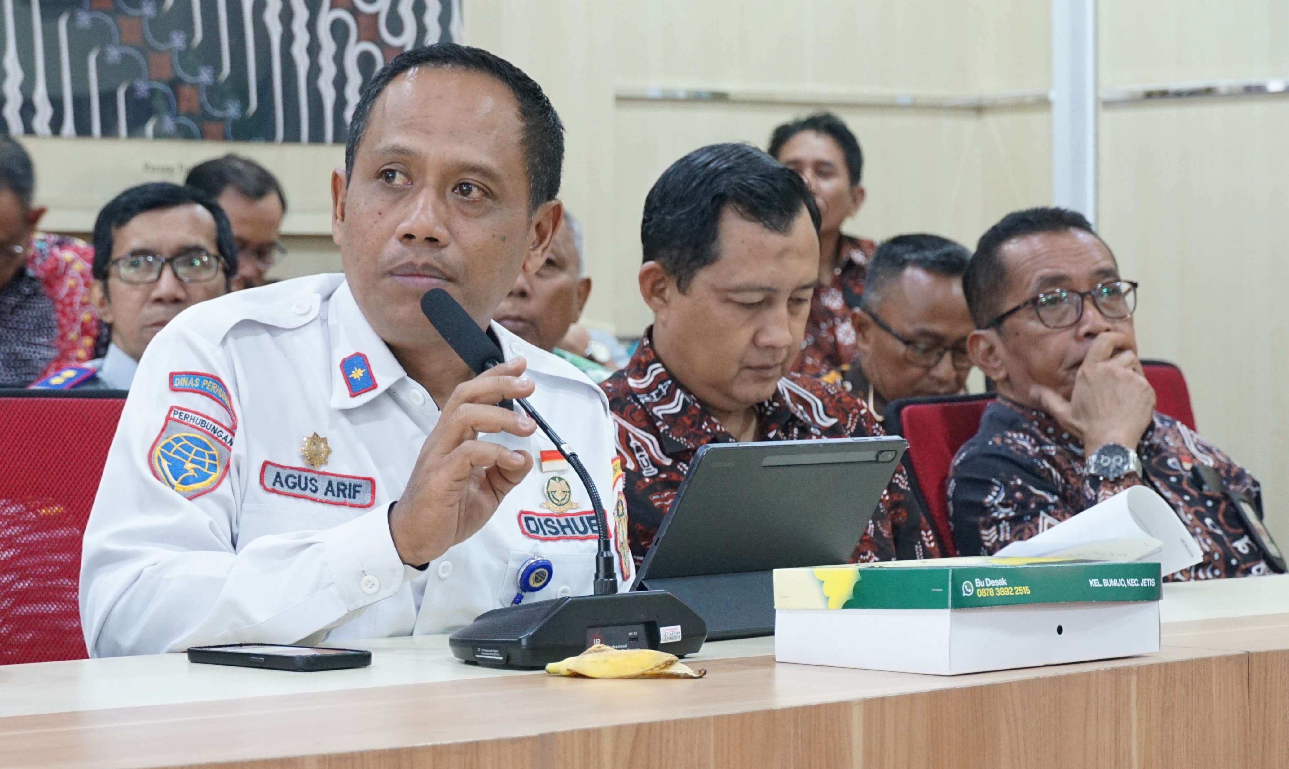 Jelang Pengajian Gus Iqdam, Ring Satu Mandala Krida Disterilkan
