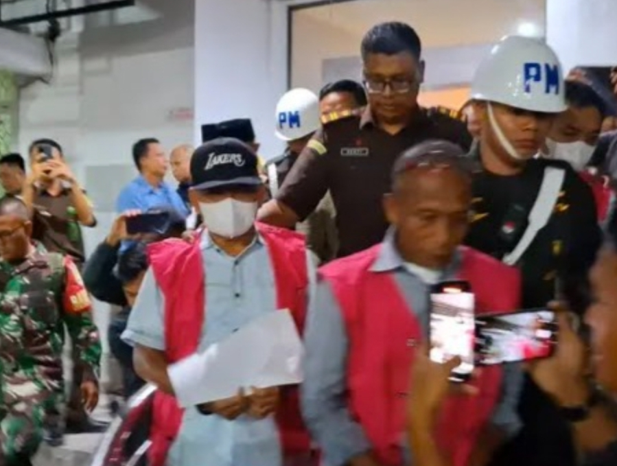 Mantan Bupati Dawam Raharjo Ditetapkan Sebagai Tersangka Kasus Korupsi Pembangunan Gerbang Rumah Dinas TA 20222