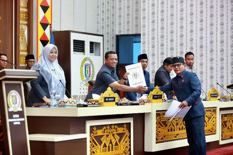 Bupati Pringsewu Sampaikan Ranperda Pertanggungjawaban APBD 2025 di Rapat Paripurna DPRD