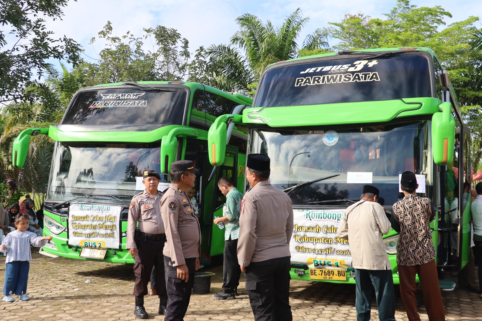 Polres Mesuji Kawal Penuh Pemberangkatan Calon Jamaah Haji 1447 H