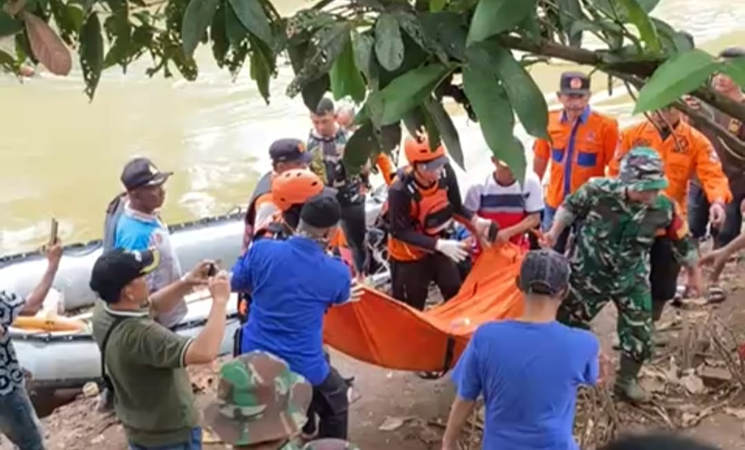 Tim Gabungan Evakuasi Korban Tenggelam di Sungai Way Sesah Setelah 3 Hari Pencarian