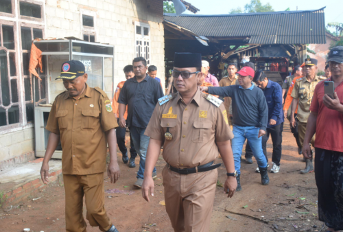  Tanggap Darurat Bencana, Bupati Ardito Tinjau Kerusakan Rumah Warga