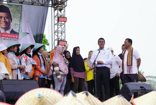 Pringsewu Jadi Tuan Rumah Hari Tani Nasional 2026, Mentan Amran Soroti Nasib Petani