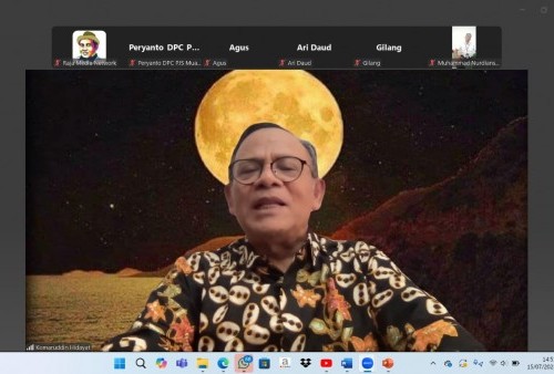 Ketua Dewan Pers Tutup Seminar PJS di Palu, Tekankan Masa Depan Pers Siber