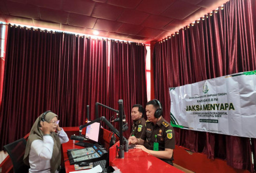  Tangkal Kejahatan Siber, Kejari Lampung Tengah Ajak Warga Melek Literasi Digital