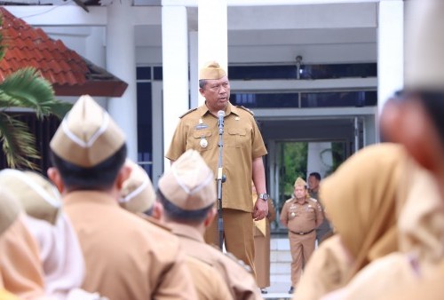 Jadi Pembina Apel, Wakil Bupati Koheri Dorong Pegawai Pemkab Lamteng Berkontribusi Maksimal