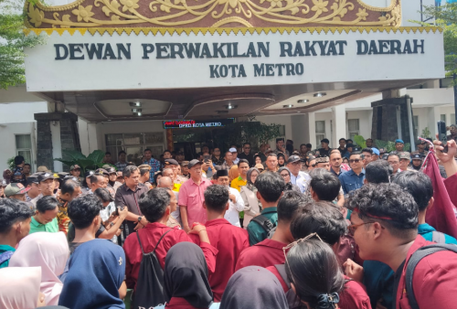 IMM Suarakan Isu Lingkungan dan Pendidikan dalam Aksi Demo di Gedung DPRD Metro