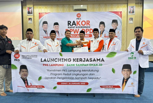 PKS Lampung Libatkan 2.000 Kader dalam Gerakan Pengelolaan Sampah Bersama Bank Sampah Emak.id