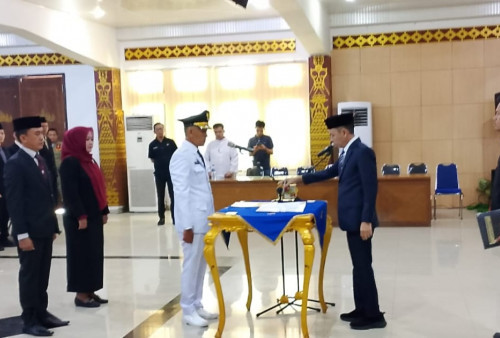 122 Pejabat Eselon III dan IV di Lampura Resmi Dilantik