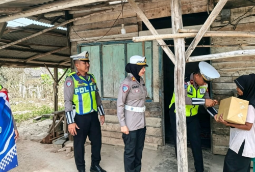  Sat Lantas Polres Mesuji Gelar Baksos dan Anjangsana, Sasar Warga hingga Purnawirawan Polri
