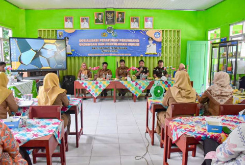 Kejari Metro Dorong Pendidikan Karakter Siswa untuk Lawan Bullying