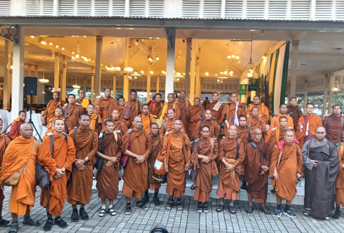 IWFP 2026, Puluhan Bhikkhu Disambut Meriah di Yogyakarta